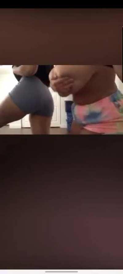 Sexy ass Latinas on cam