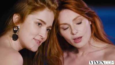 Porn Goliath - Jia Lissa &amp;amp; Lacy Lennon - Unforgettable