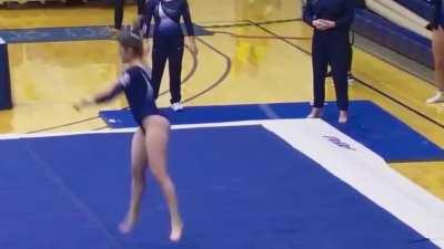 Maya MacDonald of New Hampshire University gymnastics 🤍💙