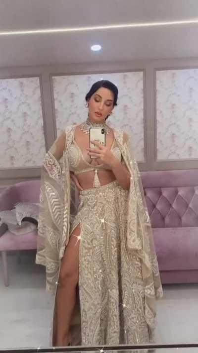 Always ready to fap to this whore....Nora Fatehi🥵