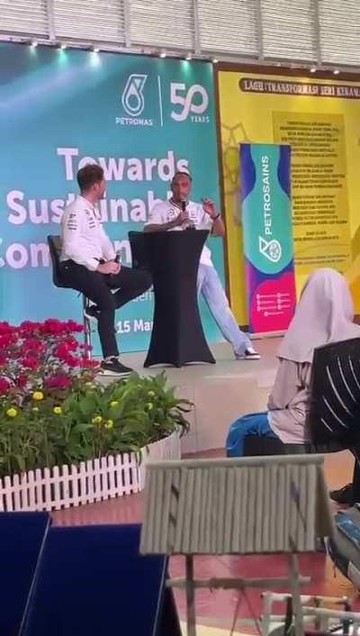 Lewis Hamilton In SMK Seri Keramat 