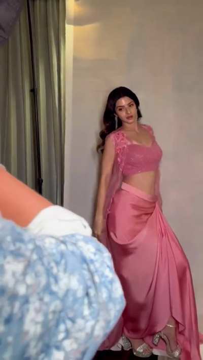 Vedhika Kumar 