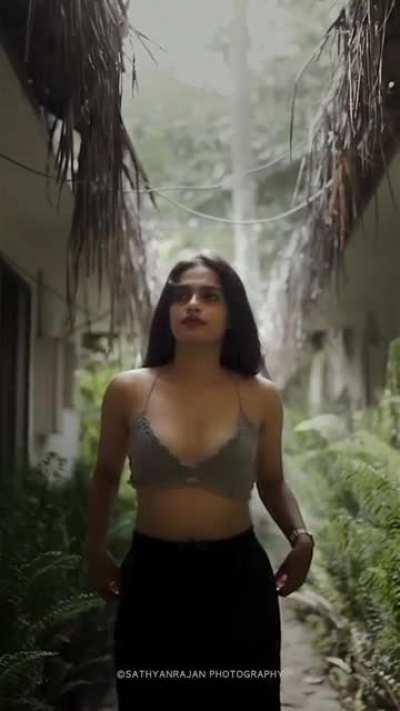 Gopika 🤤