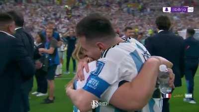 Messi surprised by his mother after winning the World cup.