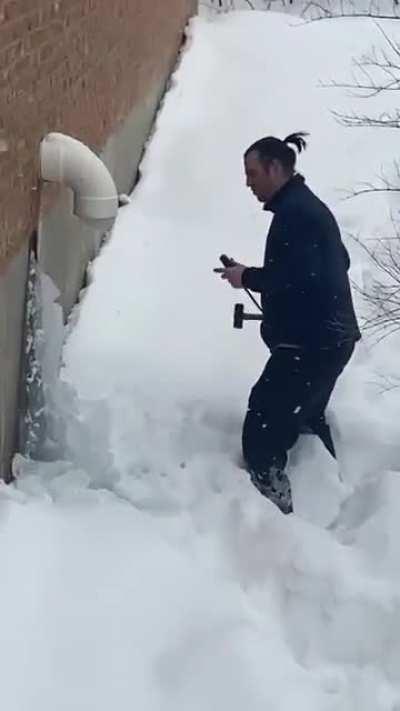 Smashing ice from roof drain