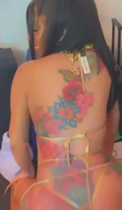 Cardi B sexy ass