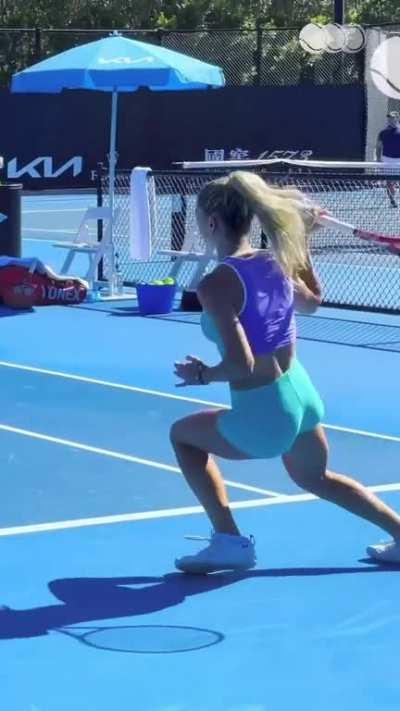 Camila Giorgi Booty! Again! 🍑🔥