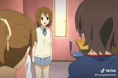 Yui cute noises