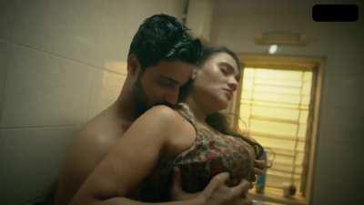 Jinnie Jaaz , Vanya Singh HOT Boobs Kissing Sex Scene In Charmsukh Jane Anjane Mein S05 Ep 01 Ullu