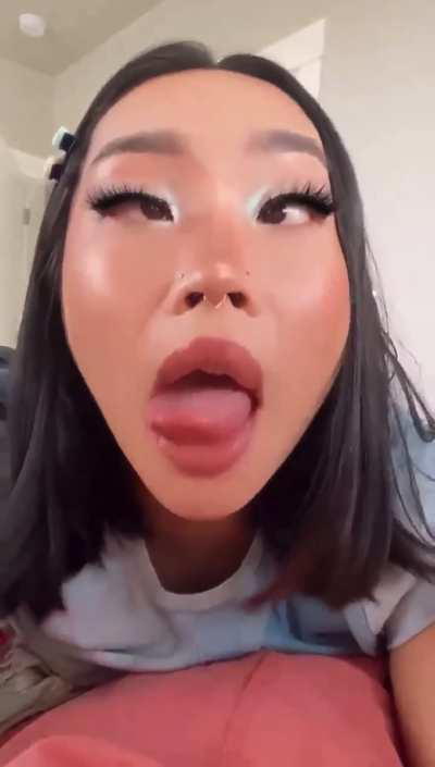 Asian ahegao 