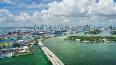 I could see the appeal. Time lapse taken from the ICON South Beach.