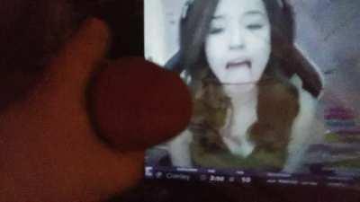 pokimane cumtribute