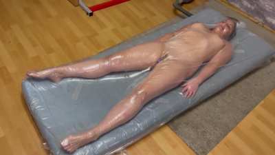 First time vacuum plastic bag breathplay