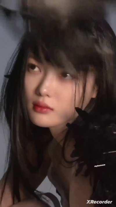 Kim Yoo-jung 