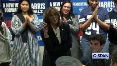 Beyond parody: Kamala just pretended to call a voter but then accidentally showed her screen. She was on the camera app