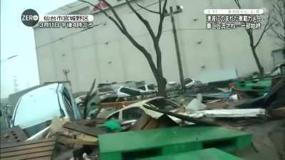 JP: Dashcam captures tsunami