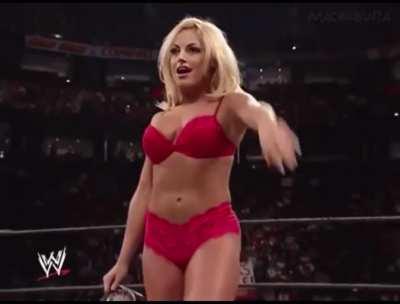 Trish Stratus