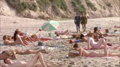 Stéphanie Anderson, Tuesday Knight, and many others - Nude beach plot in the PG-13 movie &quot;Calendar Girl (1993)&quot;