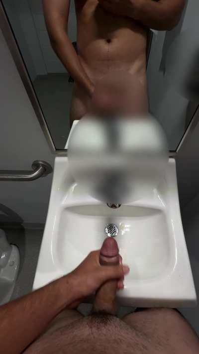 More public bathroom content? Whatcha think ;)