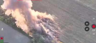 Ukrainian kamikaze drone destroys a Russian BM-21 Grad 