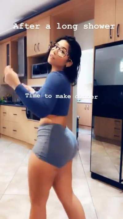 Mini twerk