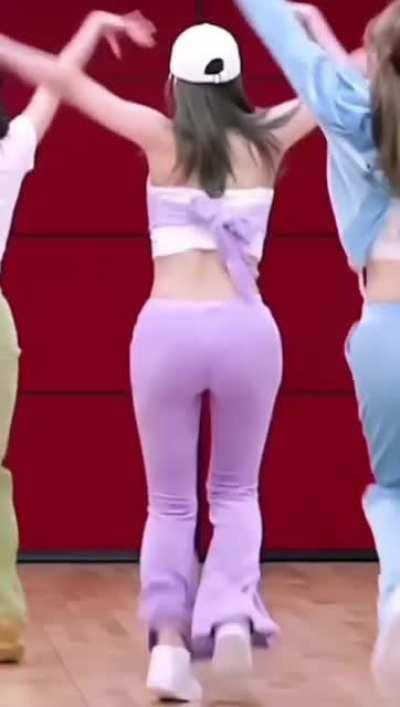 Momo 🍑