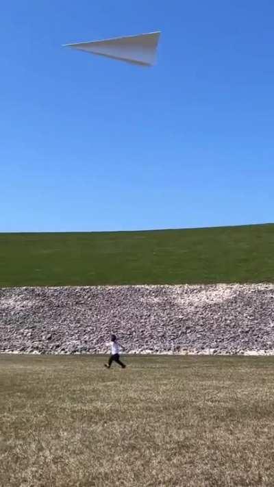 Largest paper plane