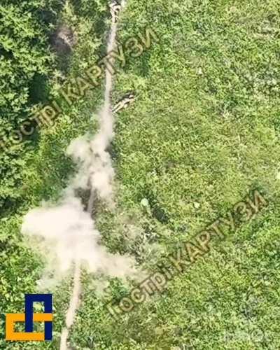 Unarmed russian soldiers without any armor just running around at the LOC. And going to hell.