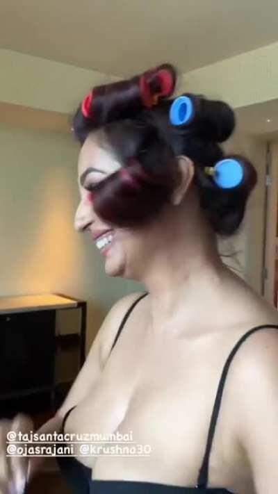 Kashmera Shah Milf Mode... look at those bazookas and the fake shyness of hiding those tits!