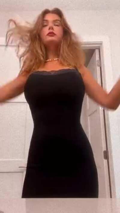 Goddess Ashley in Little black dress