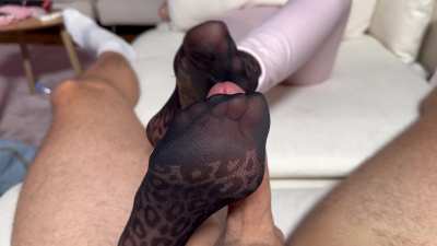 My very 1st nylon footjob. High class nylons getting destroyed and filled with cum