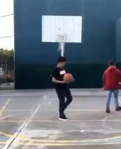 Basketball go woosh