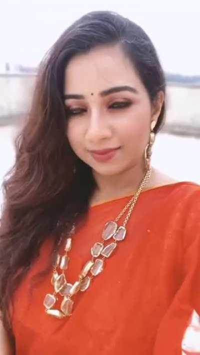 Shreya Ghoshal Seduction