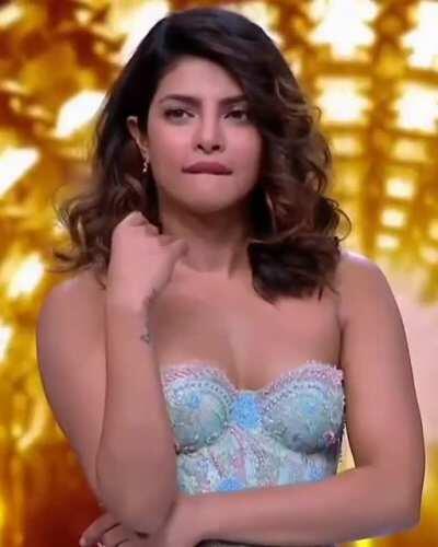 Priyanka Chopra horny expression