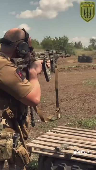 Combat training of the 7th Battalion 