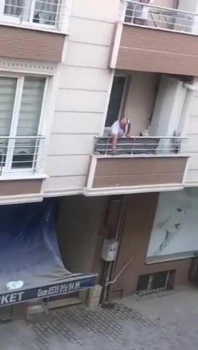 WCGW talking trash up from a balcony