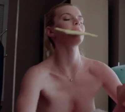 Betty Gilpin