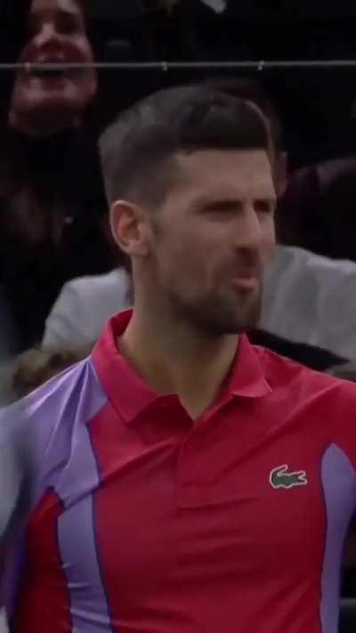 Djokovic asks the crowd to boo him more