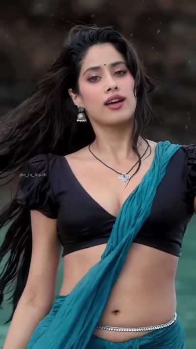 Janhvi Kapoor 