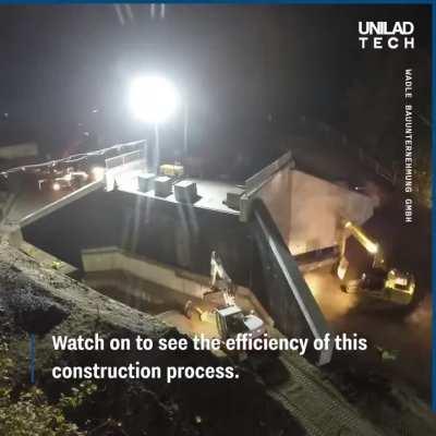 Time lapse video of an old railway bridge being replaced in just four days in a German village 