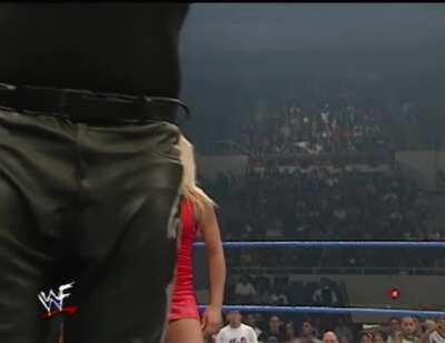 Lita gets the whooping she deserves, courtesy of Trish Stratus