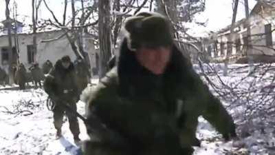 GRU, VDV and snipers from FSB alpha fighting against militants in Komsomolskoye