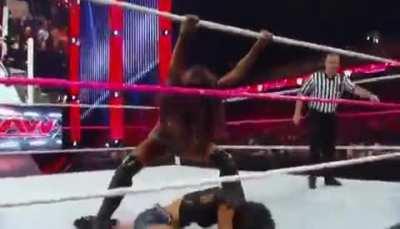 AJ take her eyes off her opponent and pays for it 