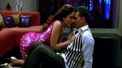 Kareena Hottest Compilation on Deewani Deewani Song - Scenes matching lyrics of the song - Watch till the end for Lovemaking &amp;amp; Kissing scenes Climax !