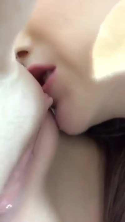 Gently teasing her clit 🤤