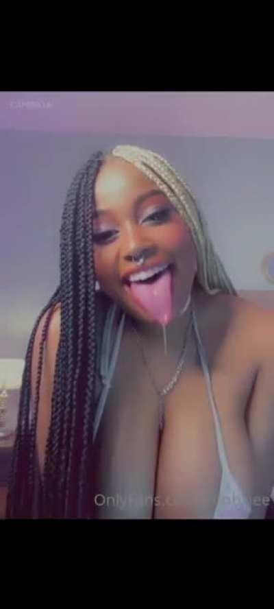 Ahegao Spit 💦🥵(Beatzie Boobzie)