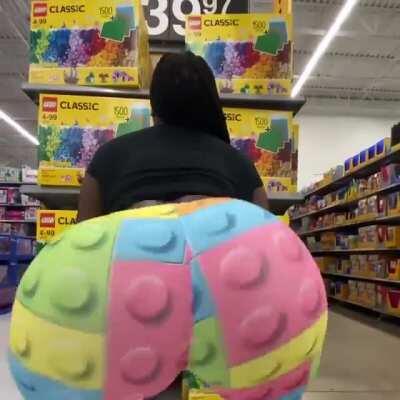 These the kind of legos I wanna play wit 🤣🤣🤣@blackgabbydoll