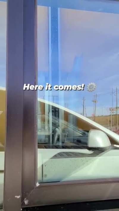 First Ever McDonald's Where You're Served by Robots in Fort worth, Texas