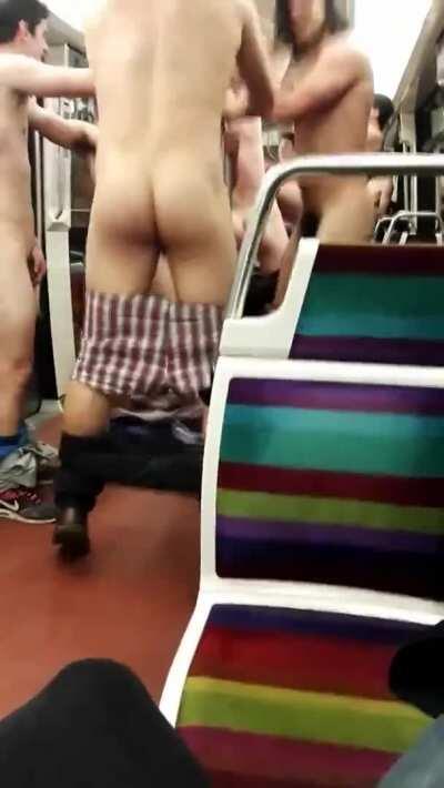 French Rugby Players Dancing Naked on the Paris Metro