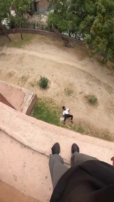 WCGW doing parkour